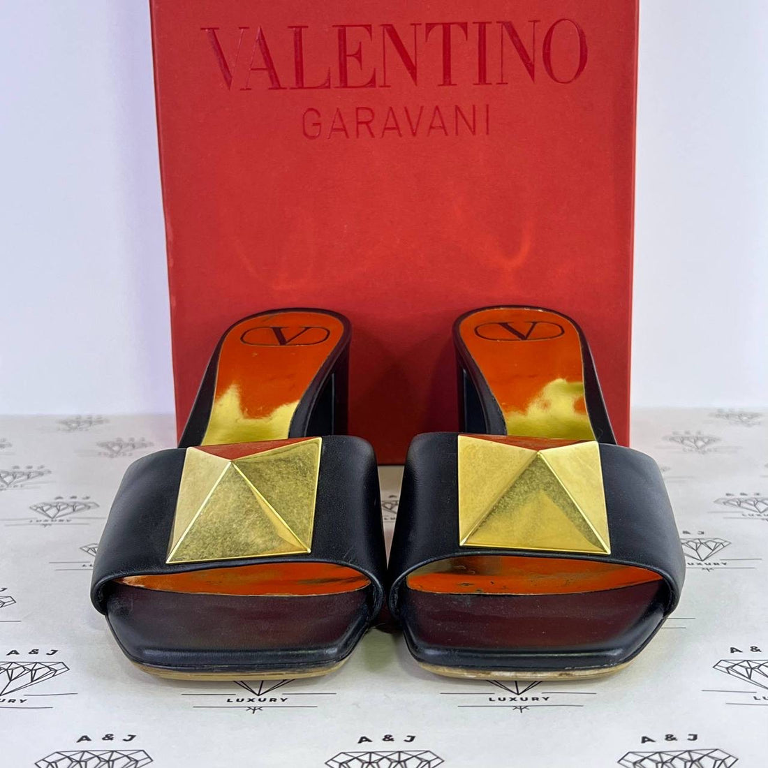 [PRE LOVED] Valentino Garavani Roman Stud Mules in Black Size 36EU