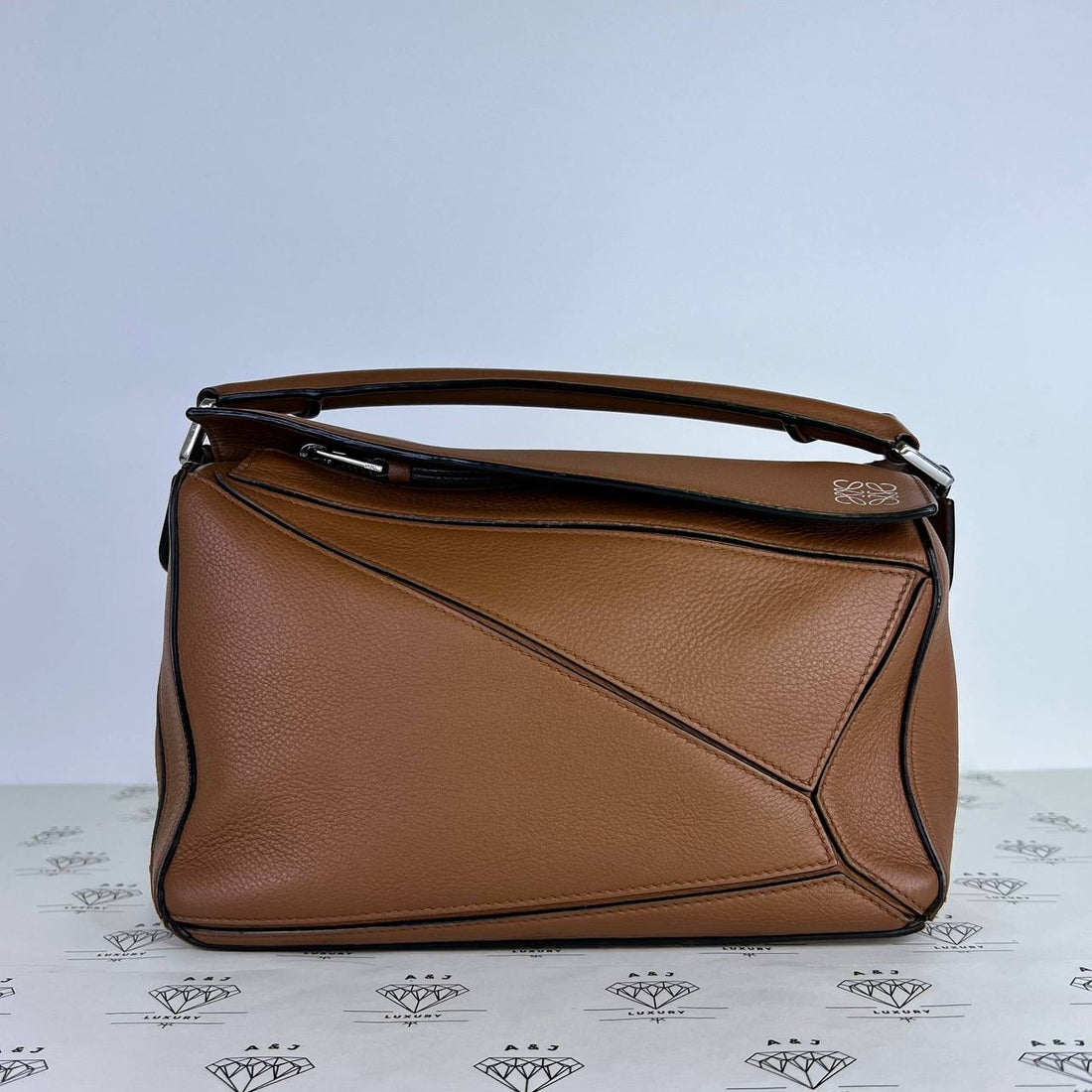 [PRE LOVED] Loewe Small Puzzle in Tan Grained Calfskin SHW