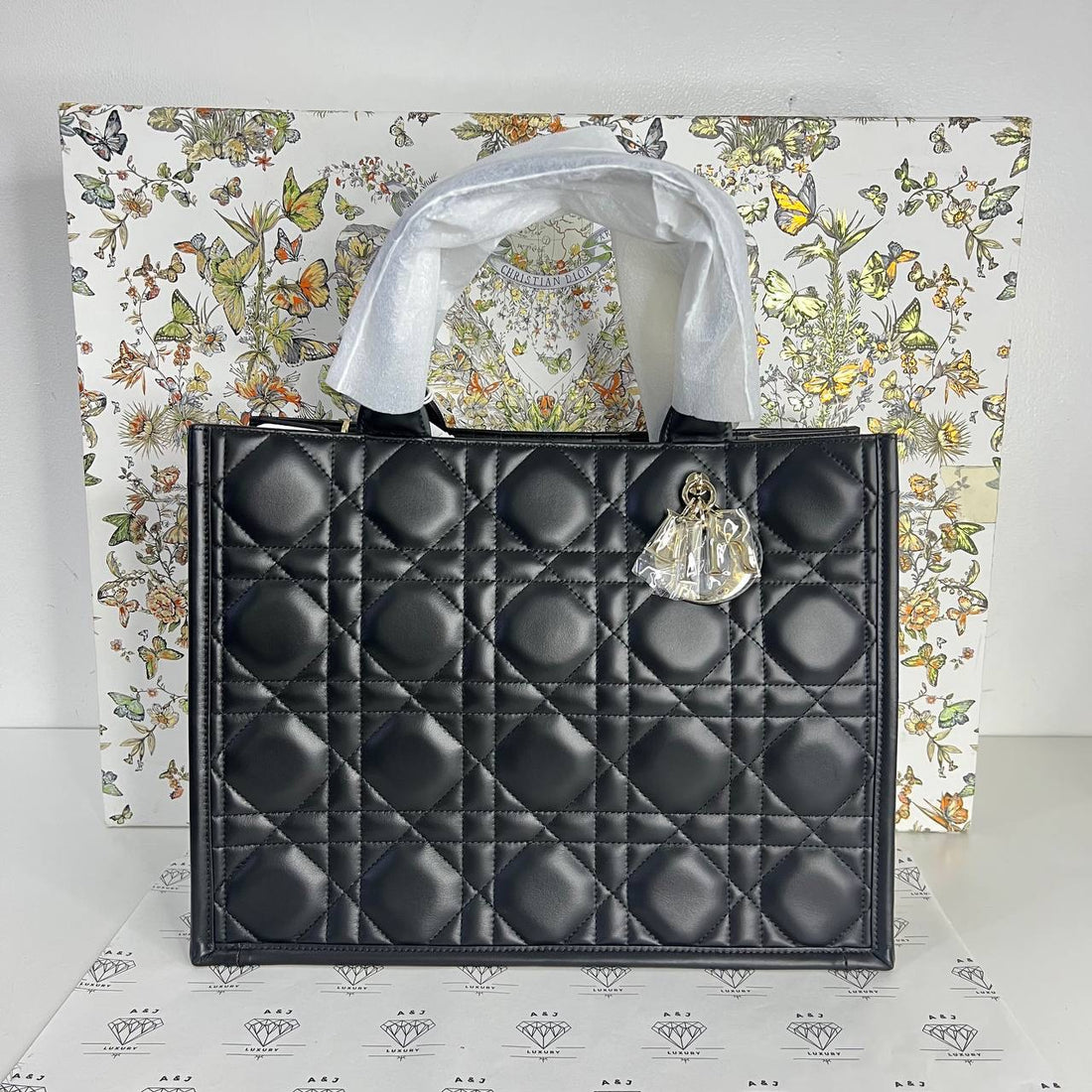 [PRE LOVED] Christian Dior Medium Book Tote in Black Macrocannage Lambskin GHW (2023)