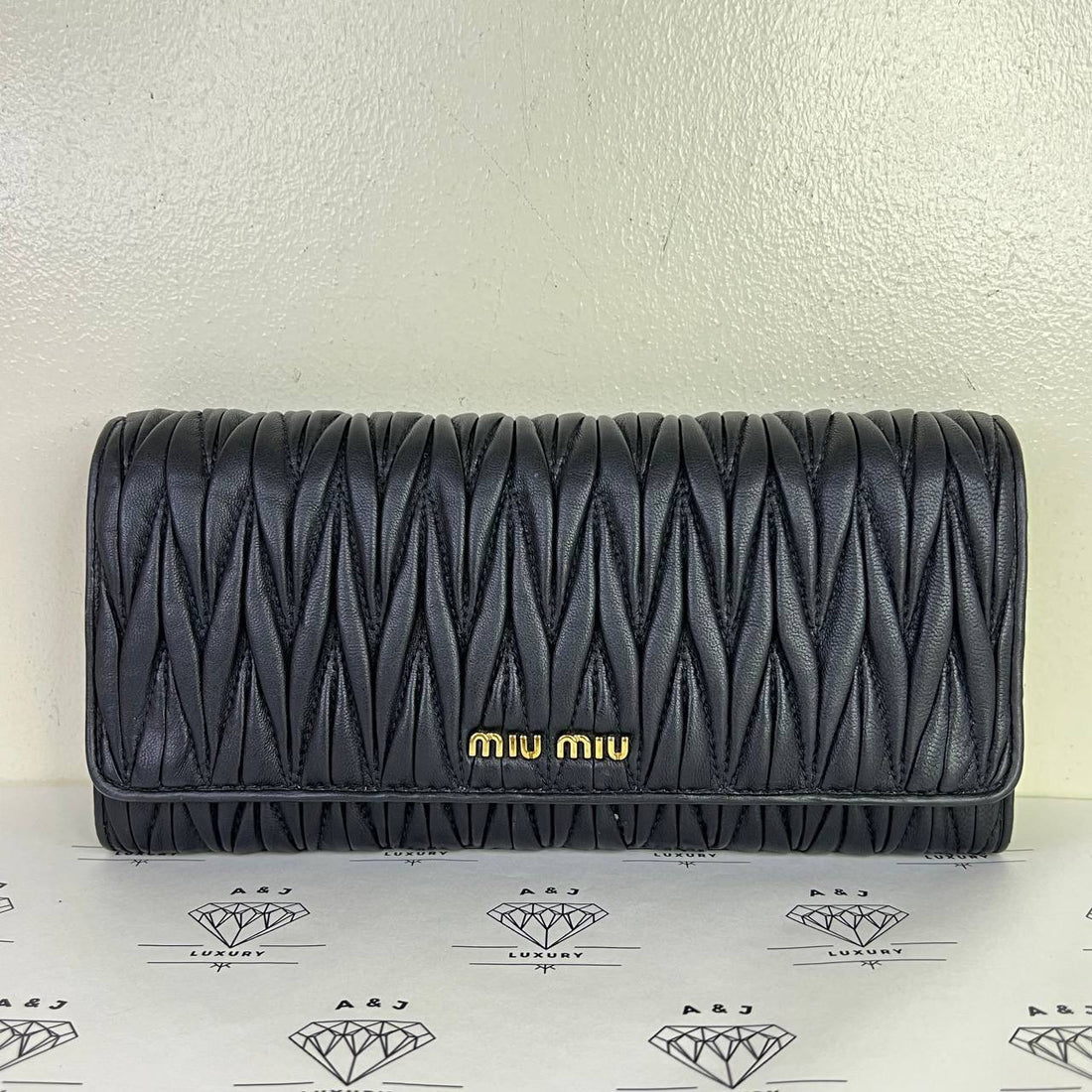 [PRE LOVED] Miu Miu 5BP290 Wallet on Chain in Black Matelasse Leather GHW