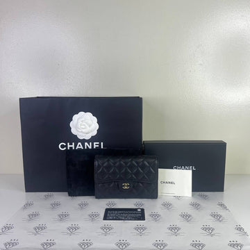 [PRE LOVED] Chanel Medium Flap Cardholder in Black Caviar GHW (Series 25)