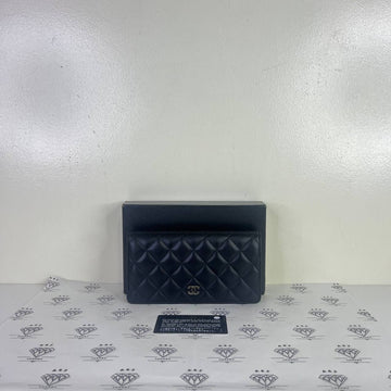 [PRE LOVED] Chanel Long Bifold Wallet in Black Lambskin Leather SHW (Series 16)