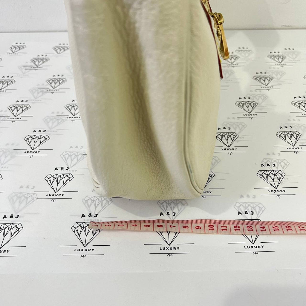 [PRE LOVED] Louis Vuitton Suhali L'Affriolant Shoulder Bag in White GHW (MI1004)