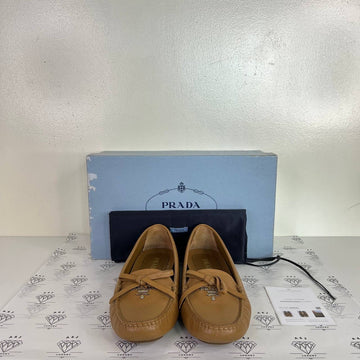 [PRE LOVED] Prada Saffiano Loafers in Brown Size 35.5EU