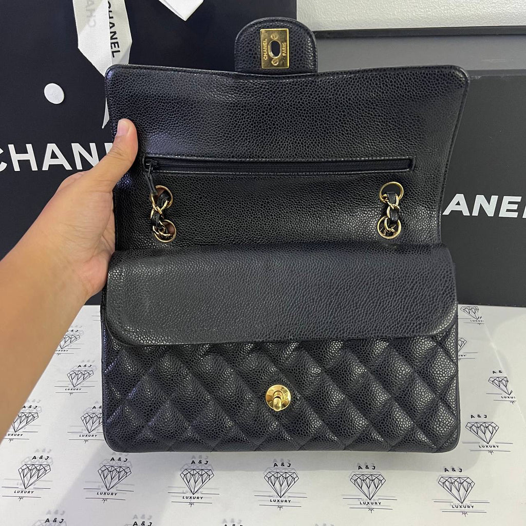 [PRE LOVED] Chanel Classic Medium Double Flap in Black Caviar GHW (Series 20)