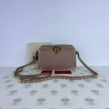 [PRE LOVED] Valentino Rockstud Camera Bag in Poudre GHW