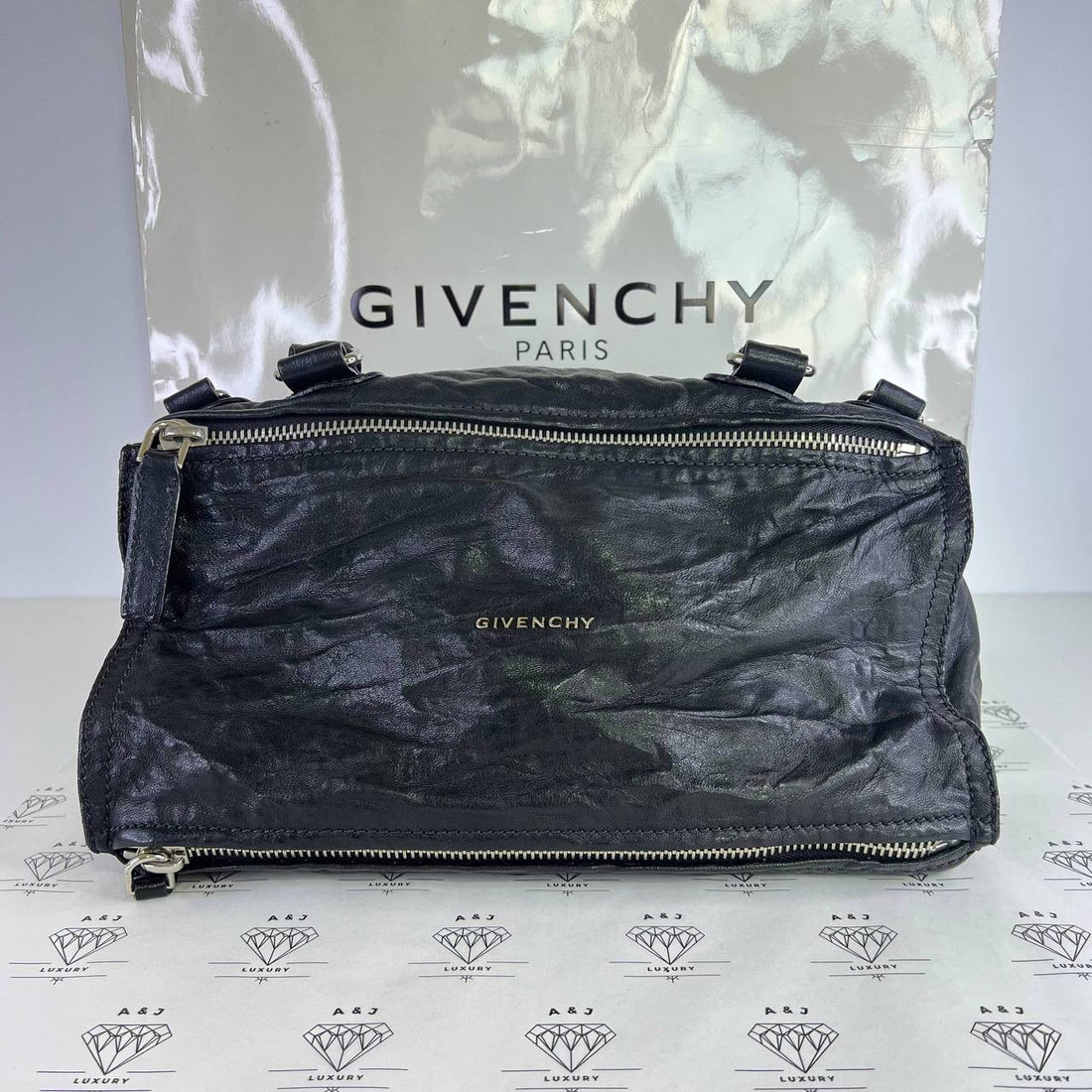 [PRE LOVED] Givenchy Medium Pandora in Black Sheepskin SHW