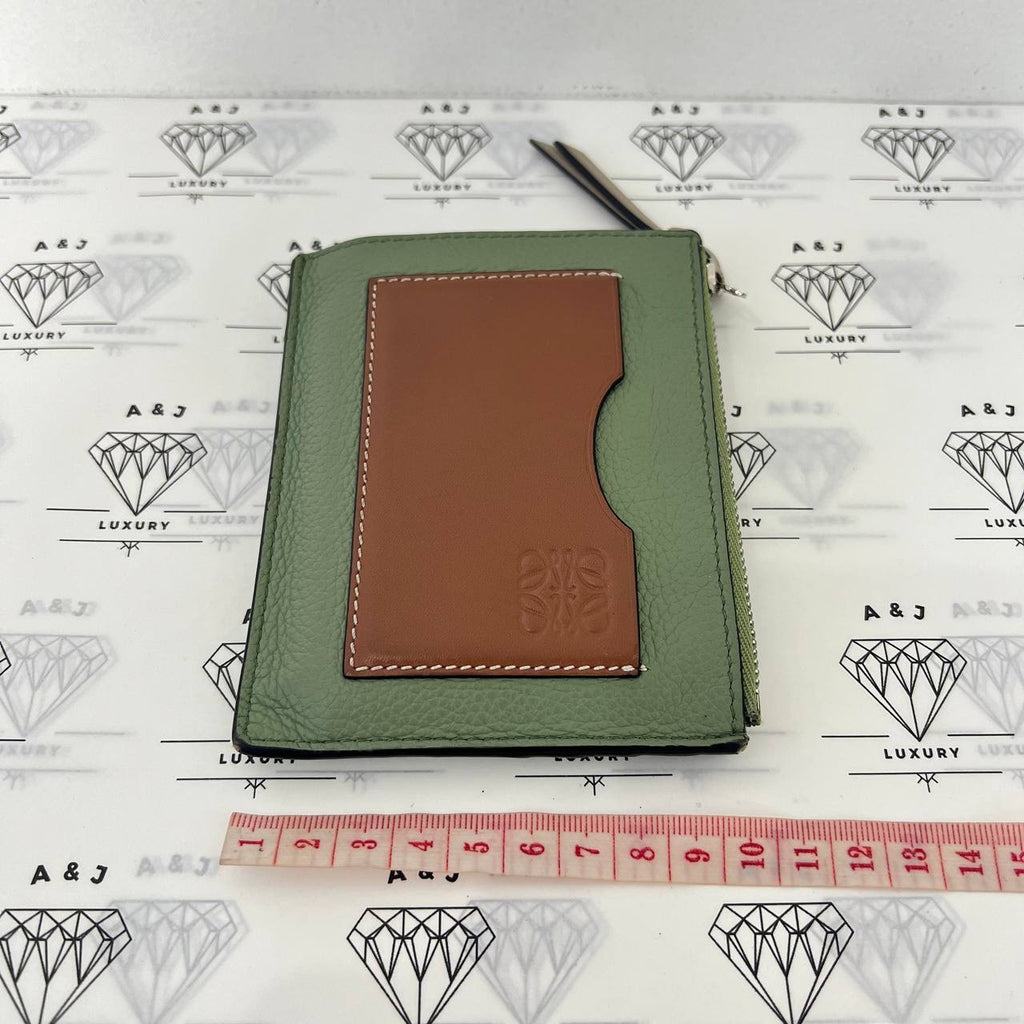 [PRE LOVED] Loewe Coin Cardholder in Rosemary/Tan Grained Calfskin SHW