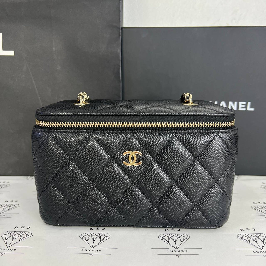 [PRE LOVED] Chanel Vanity in Black Caviar GHW (Series 32)