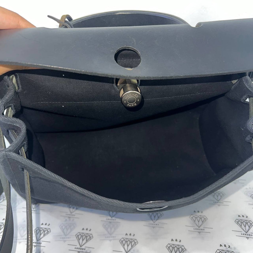 [PRE LOVED] Hermes Herbag Zip 31 in Noir Canvass PHW (Stamp D Square - 2000)