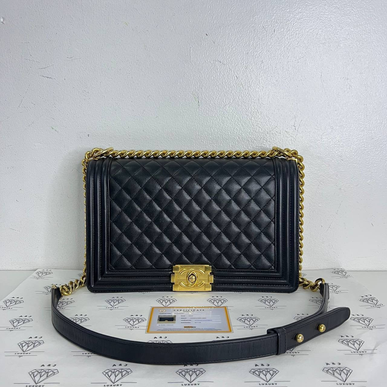 [PRE LOVED] Chanel New Medium Leboy in Black Lambskin GHW (Series 20)