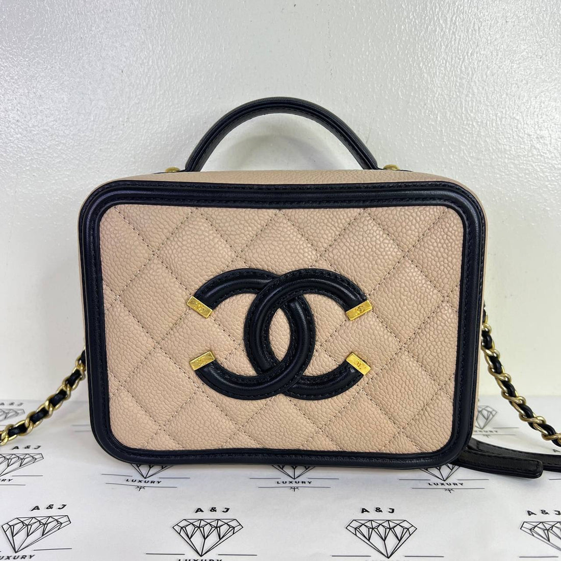 [PRE LOVED] Chanel Small Vanity Filigree in Beige Caviar Leather GHW (Series 24)