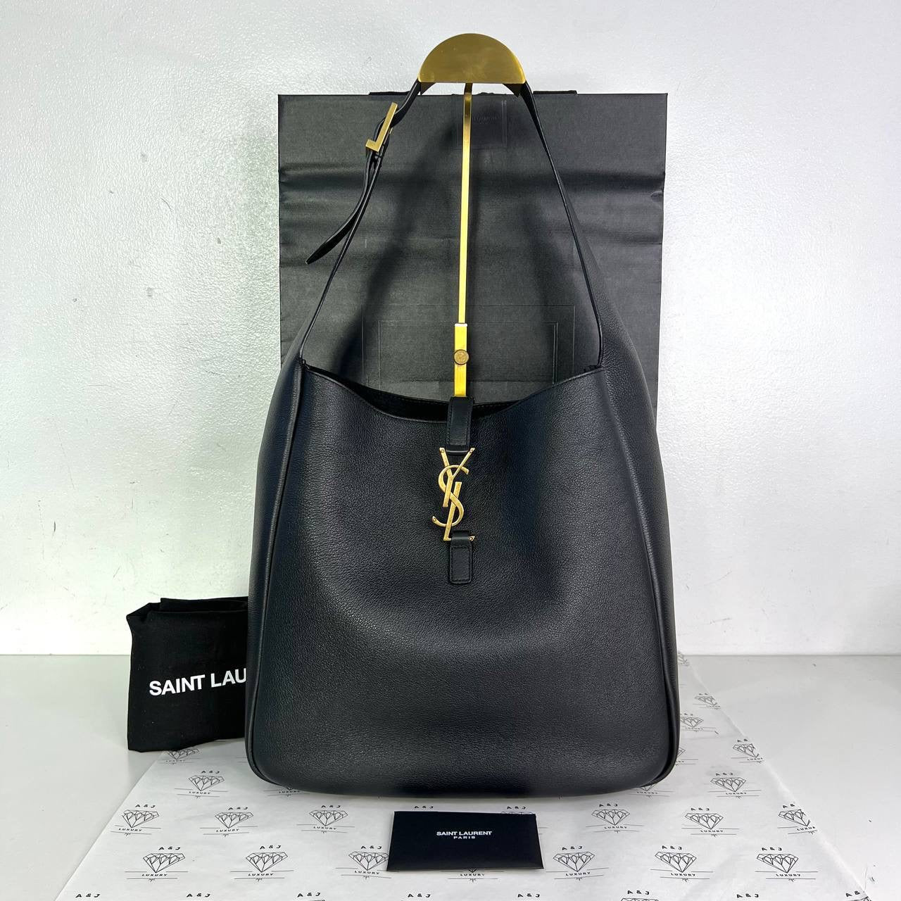 [PRE LOVED] YSL Large Le 5 A 7 Hobo Bag in Black GHW