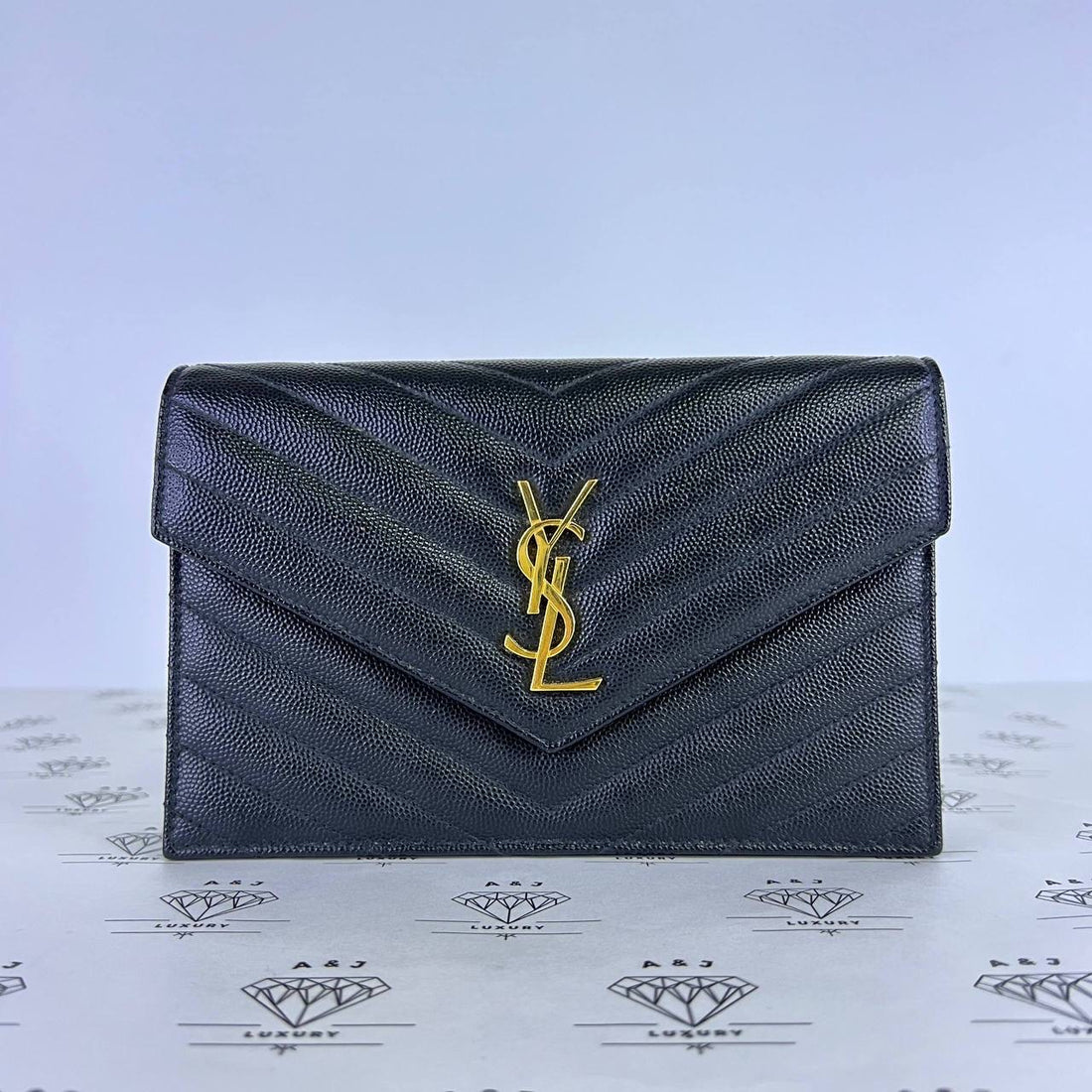 [PRE LOVED] YSL Small Wallet on Chain in Black Grain De Poudre GHW