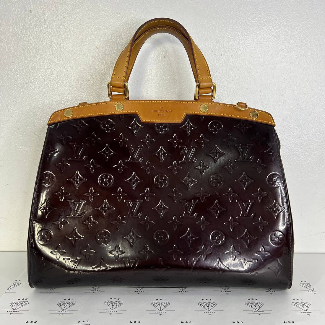 [PRE LOVED] Louis Vuitton Brea MM in Amarante Vernis Leather