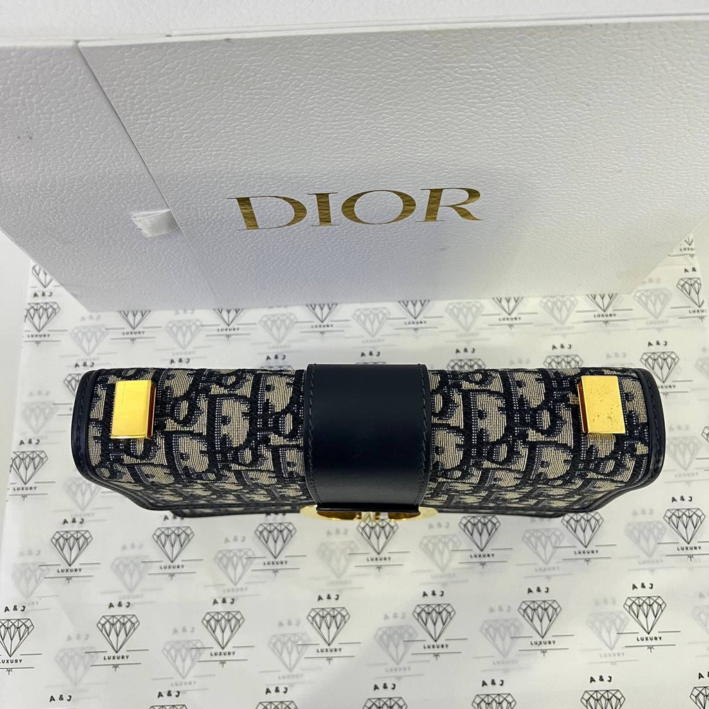 [PRE LOVED] Christian Dior Montaigne 30 in Oblique Jacquard Canvass GHW (2021)