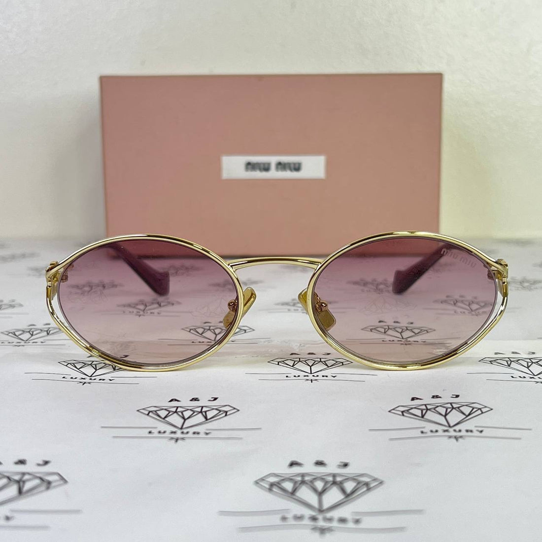 [PRE LOVED] Miu Miu Vertical Logo Oval Sunglasses in Pink