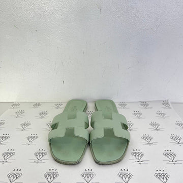 [PRE LOVED] Hermes Oran Sandals in Vert D'eau Size 36.5EU