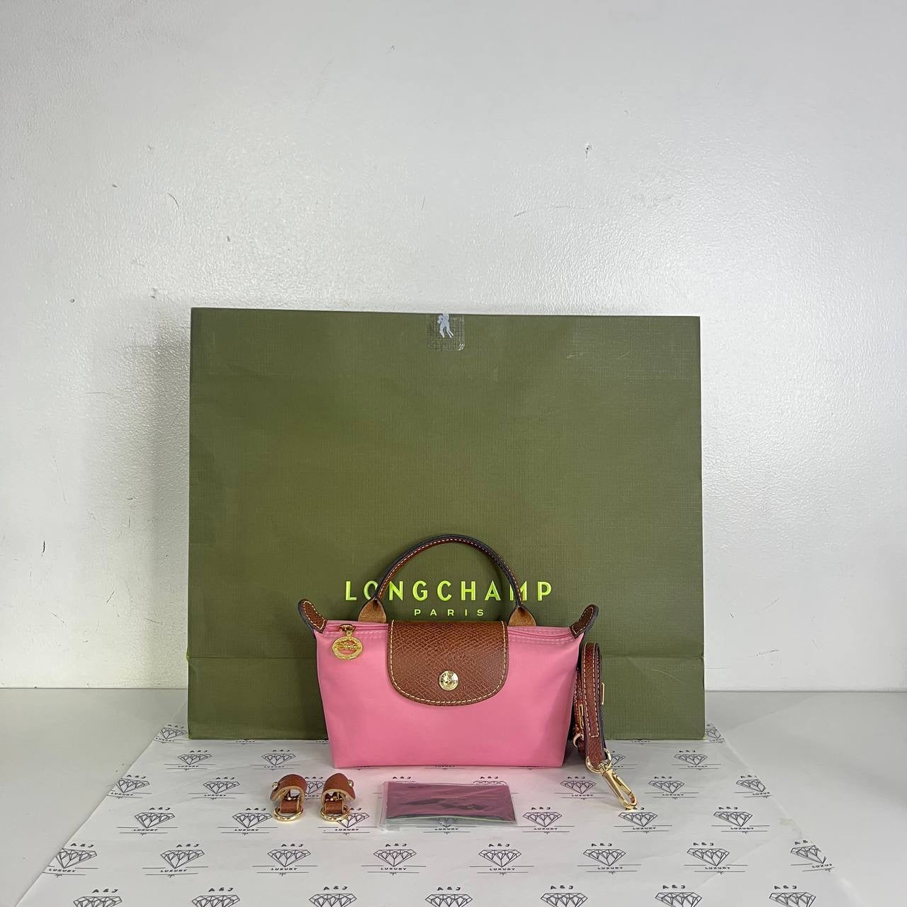 [PRE LOVED] Longchamp Le Pliage Pouch XS in Pink GHW