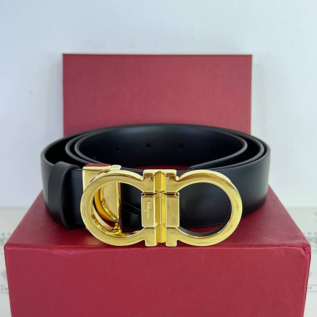 [PRE LOVED] Salvatore Ferragamo Gancini Belt in Black GHW Size 95