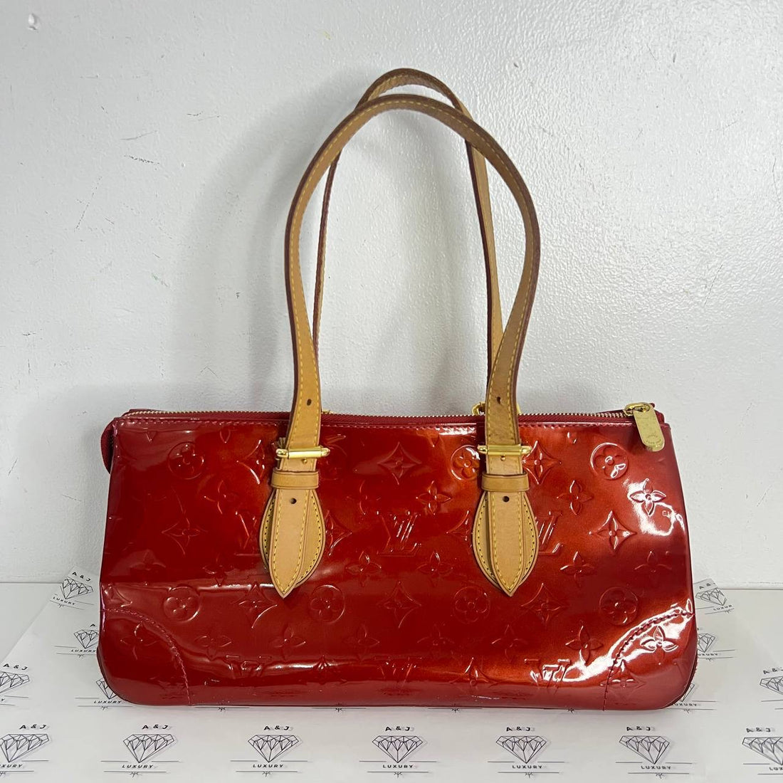 [PRE LOVED] Louis Vuitton Rosewood Avenue in Red Vernis Leather GHW (FL3079)