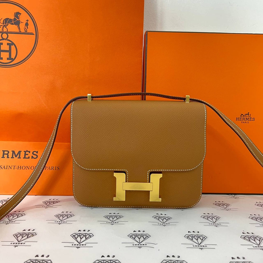 [BRAND NEW] Hermes Constance 18 in Gold Epsom Leather GHW (Stamp B - 2023)