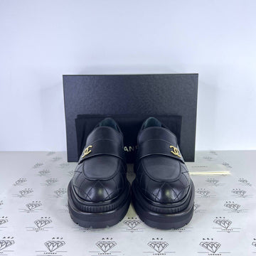[PRE LOVED] Chanel Platform Loafers in Black Size 39EU
