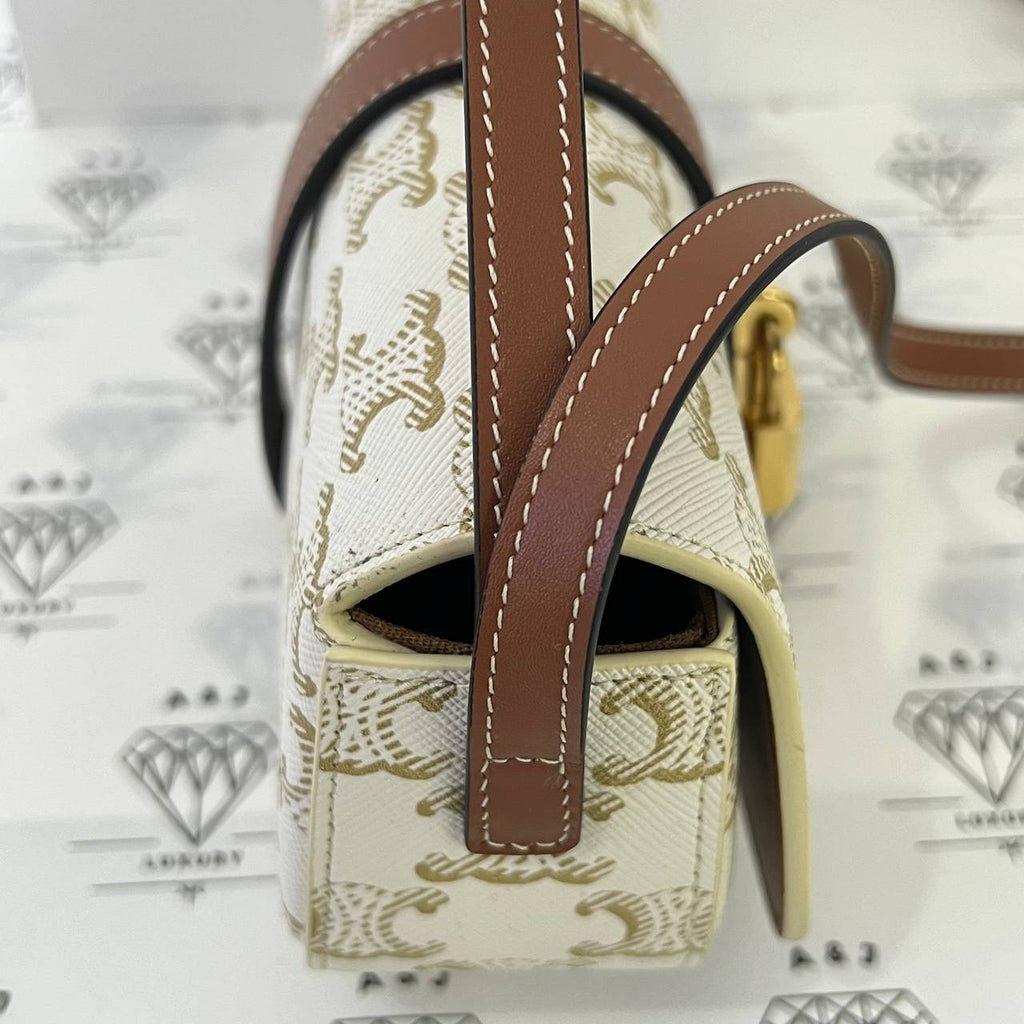 [PRE LOVED] Celine Clutch on Strap Tabou in White/Tan