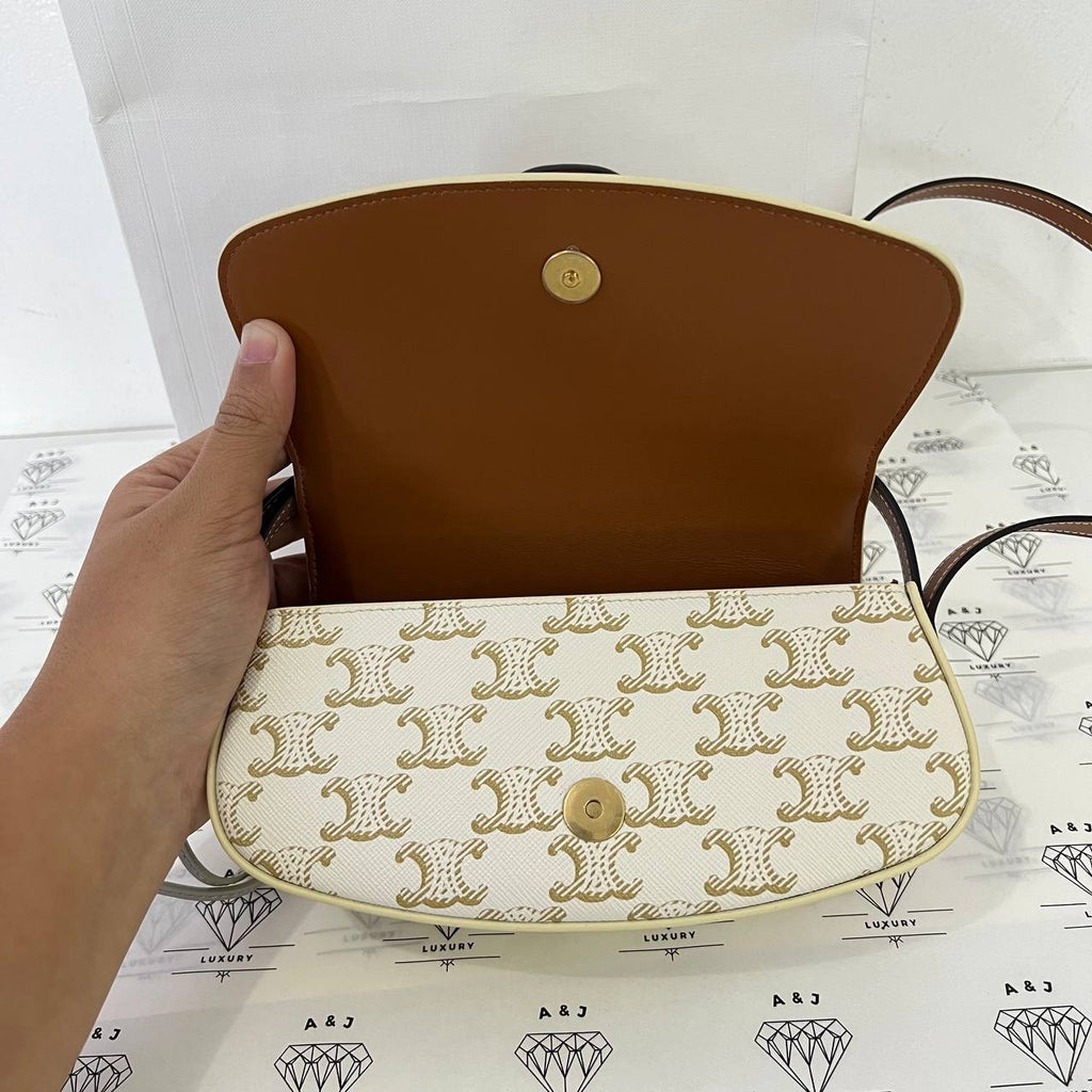 [PRE LOVED] Celine Clutch on Strap Tabou in White/Tan