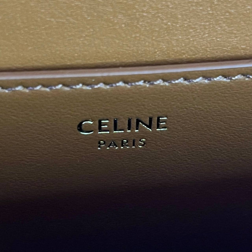 [PRE LOVED] Celine Clutch on Strap Tabou in White/Tan