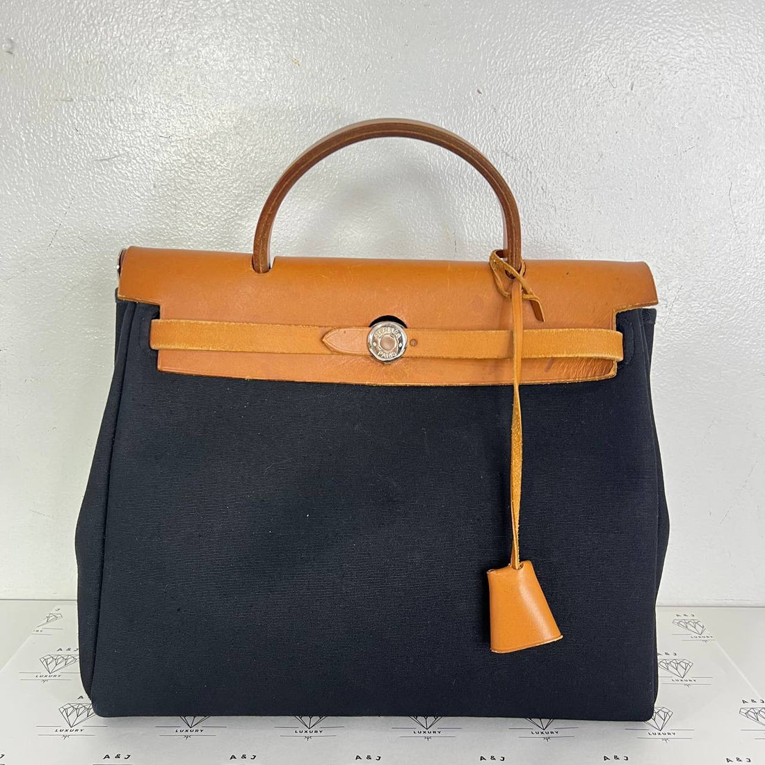 [PRE LOVED] Hermes Herbag Zip 31 in Noir PHW (Stamp D Square - 2000)