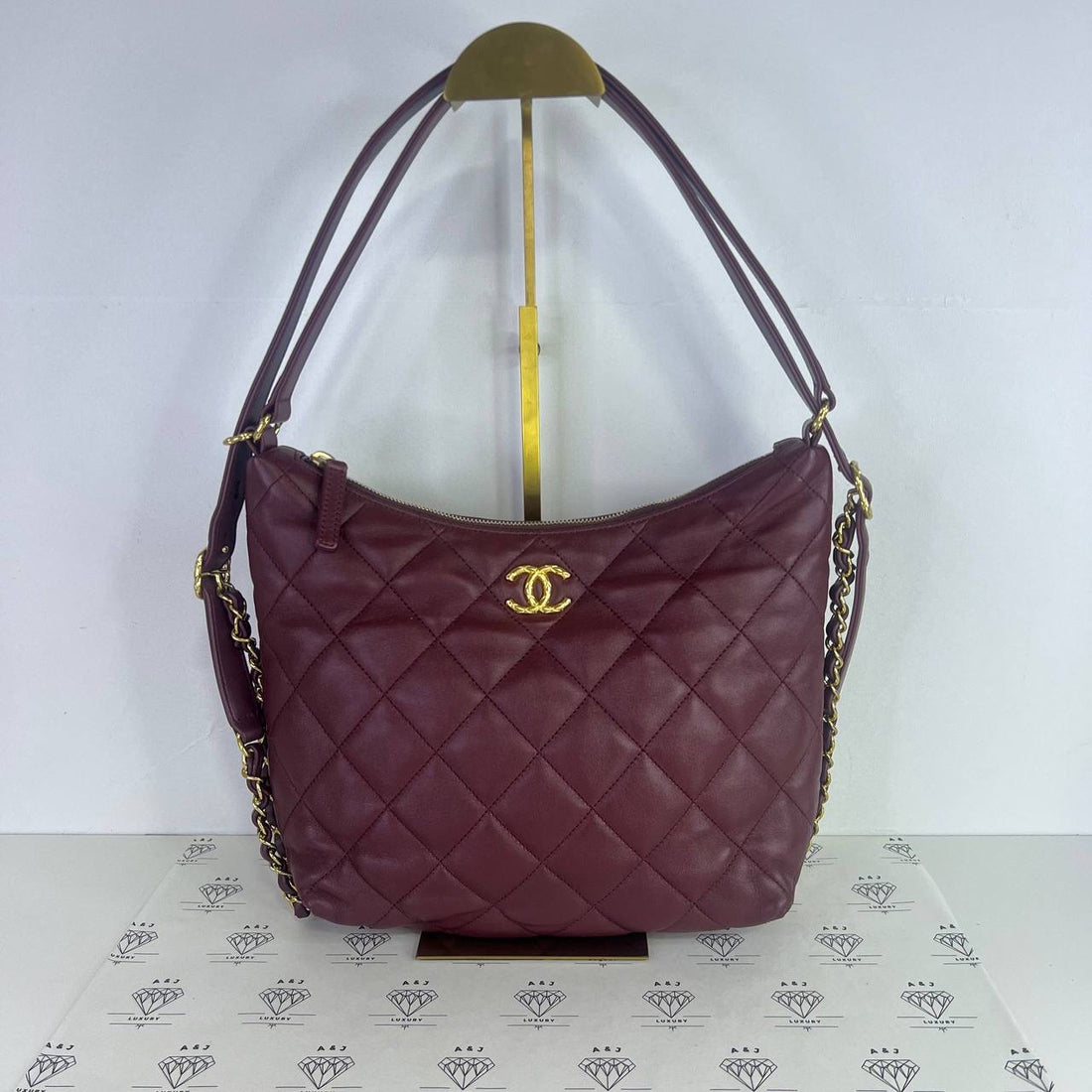 [PRE LOVED] Chanel Seasonal Hobo Tote Bag in Burgundy Lambskin Leather GHW (microchipped)