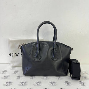 [PRE LOVED] Givenchy Mini Antigona Sport in Black