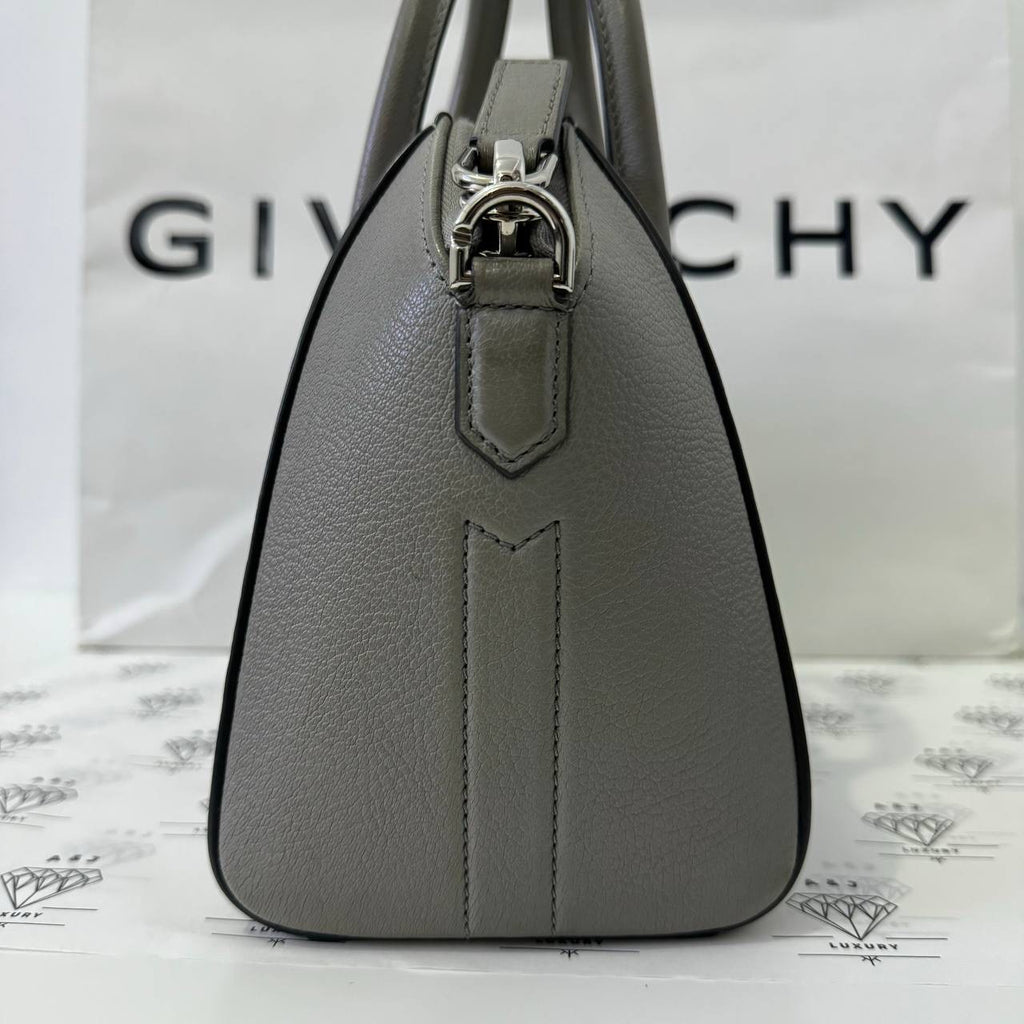 [PRE LOVED] Givenchy Mini Antigona in Gray Goatskin Leather SHW