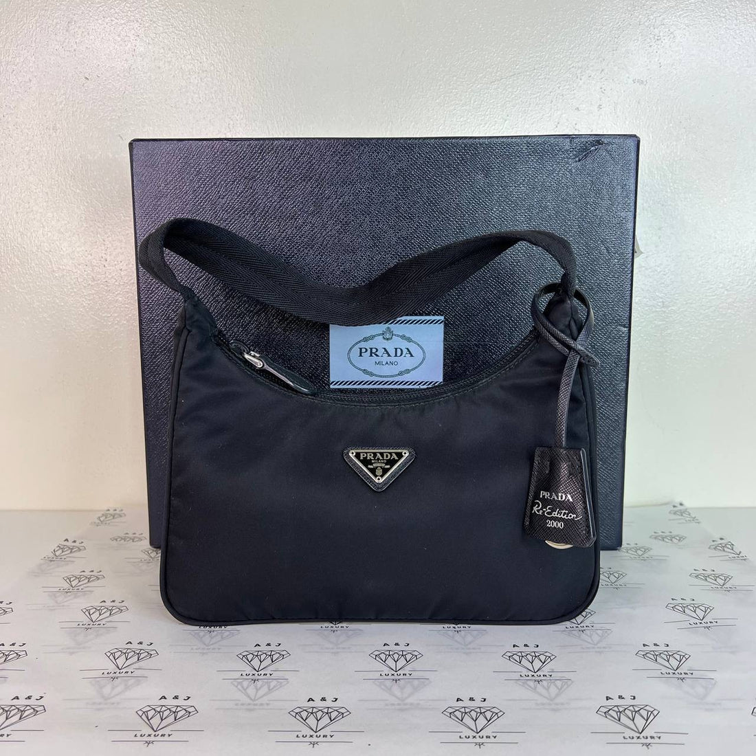[PRE LOVED] Prada Re-edition 2000 in Black Nylon Material SHW