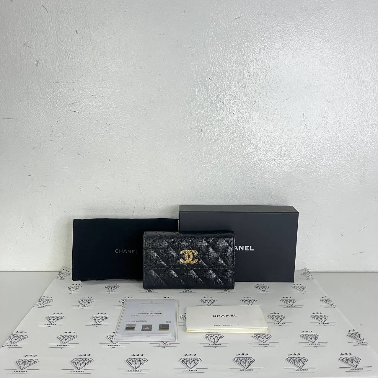[PRE LOVED] Chanel Seasonal Medium Flap Wallet in Black Caviar GHW (microchipped)