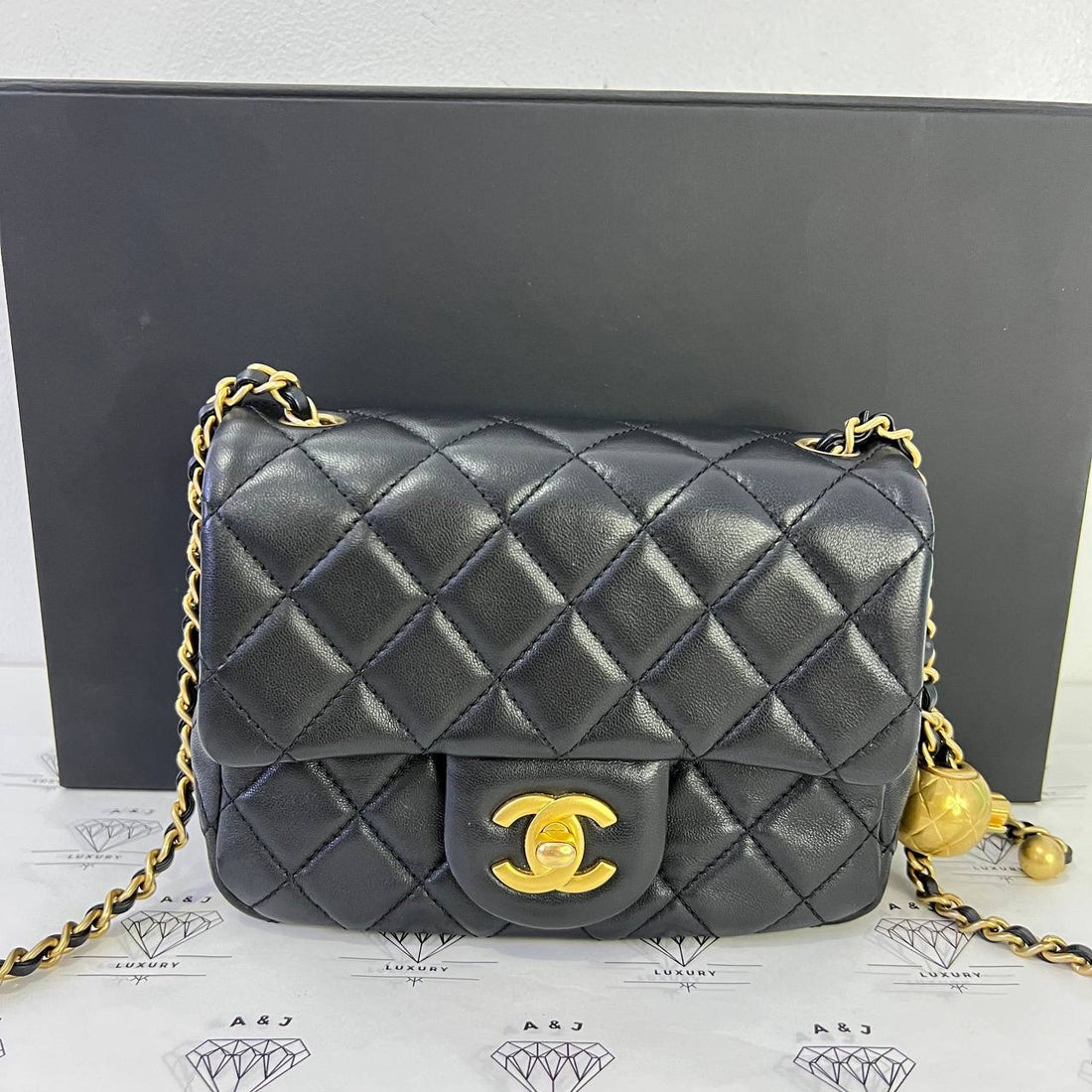 [PRE LOVED] Chanel Pearl Crush Mini Square in Black Lambskin Leather GHW (microchipped)