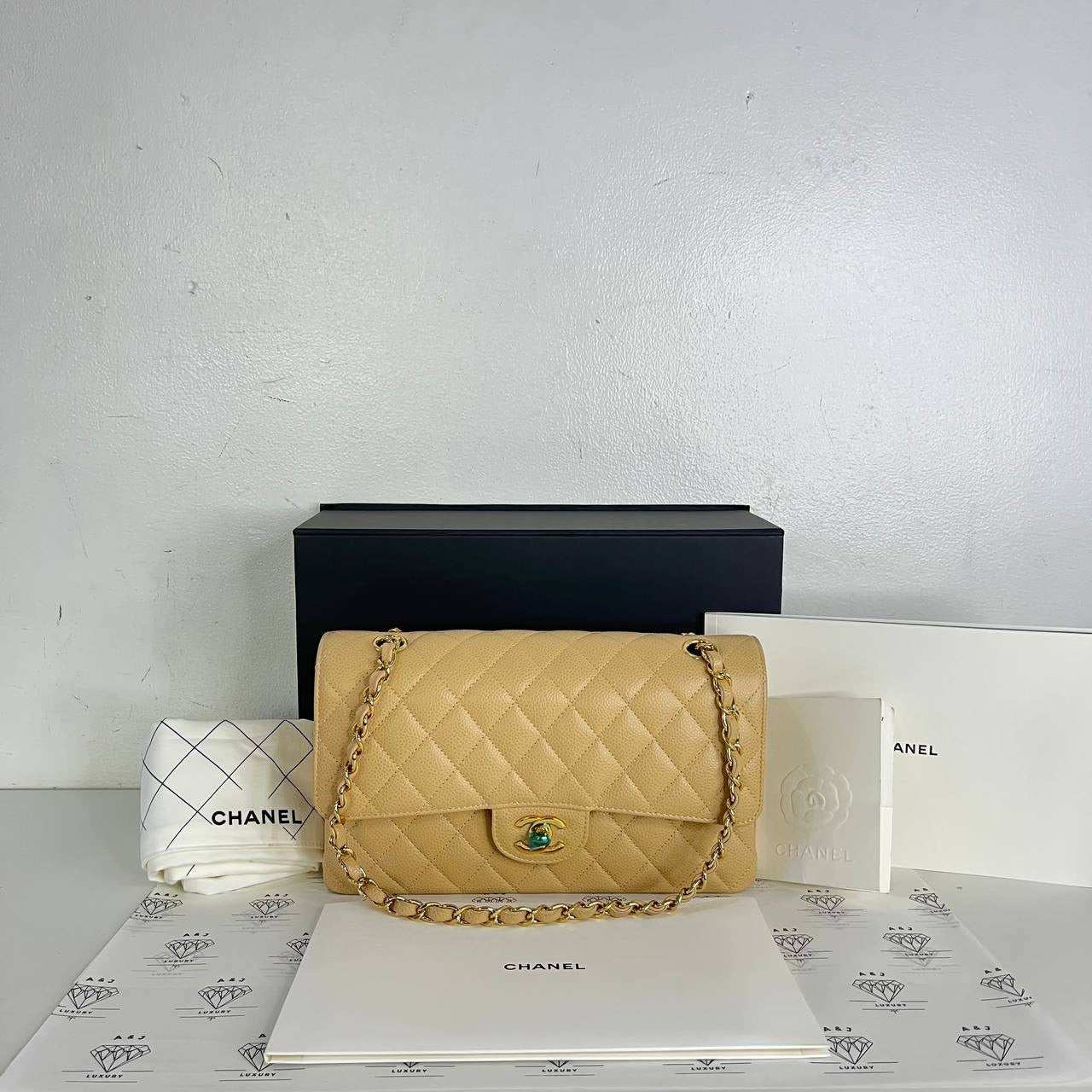 [PRE LOVED] Chanel Medium Classic Double Flap in Beige Clair Caviar GHW (microchipped)