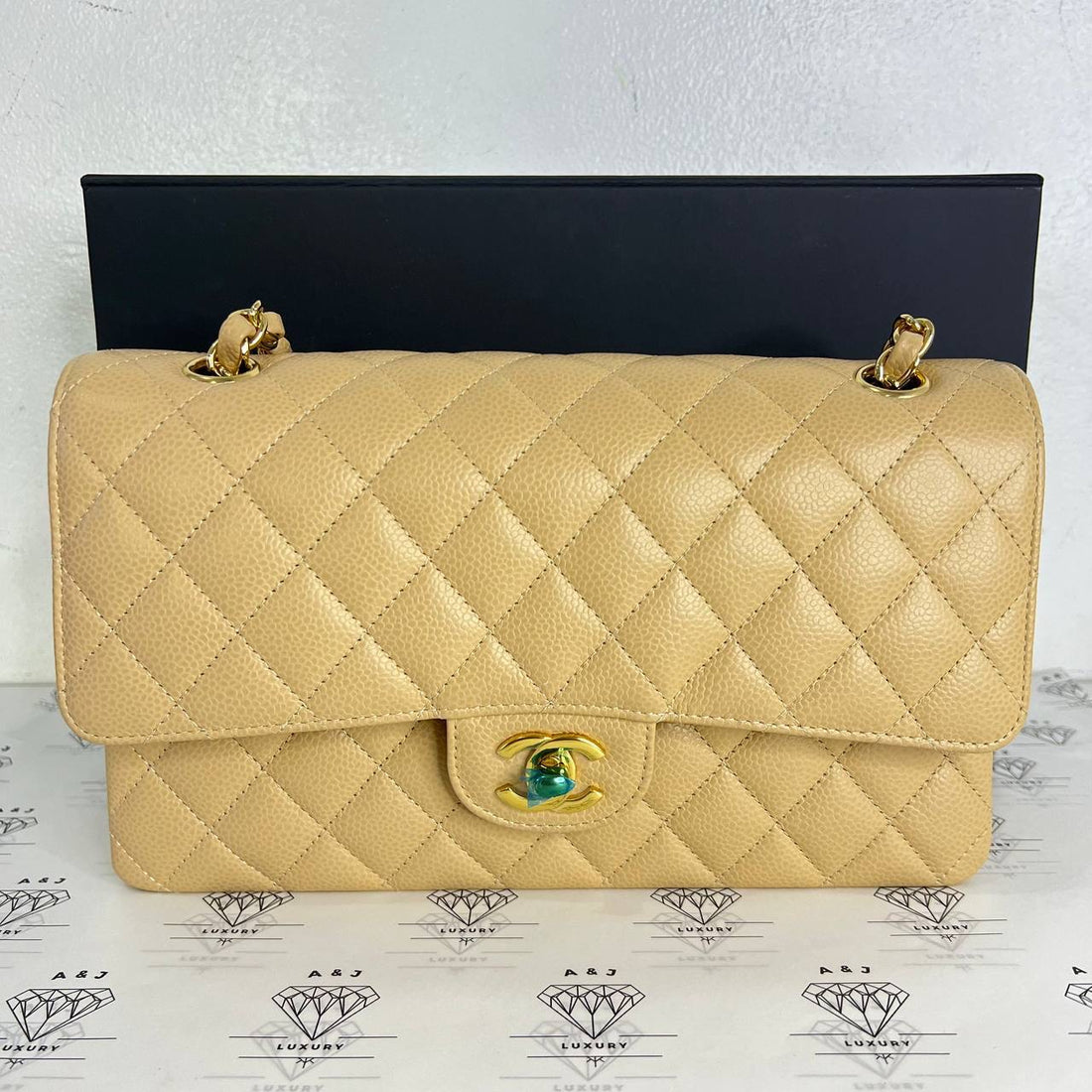 [PRE LOVED] Chanel Medium Classic Double Flap in Beige Clair Caviar GHW (microchipped)