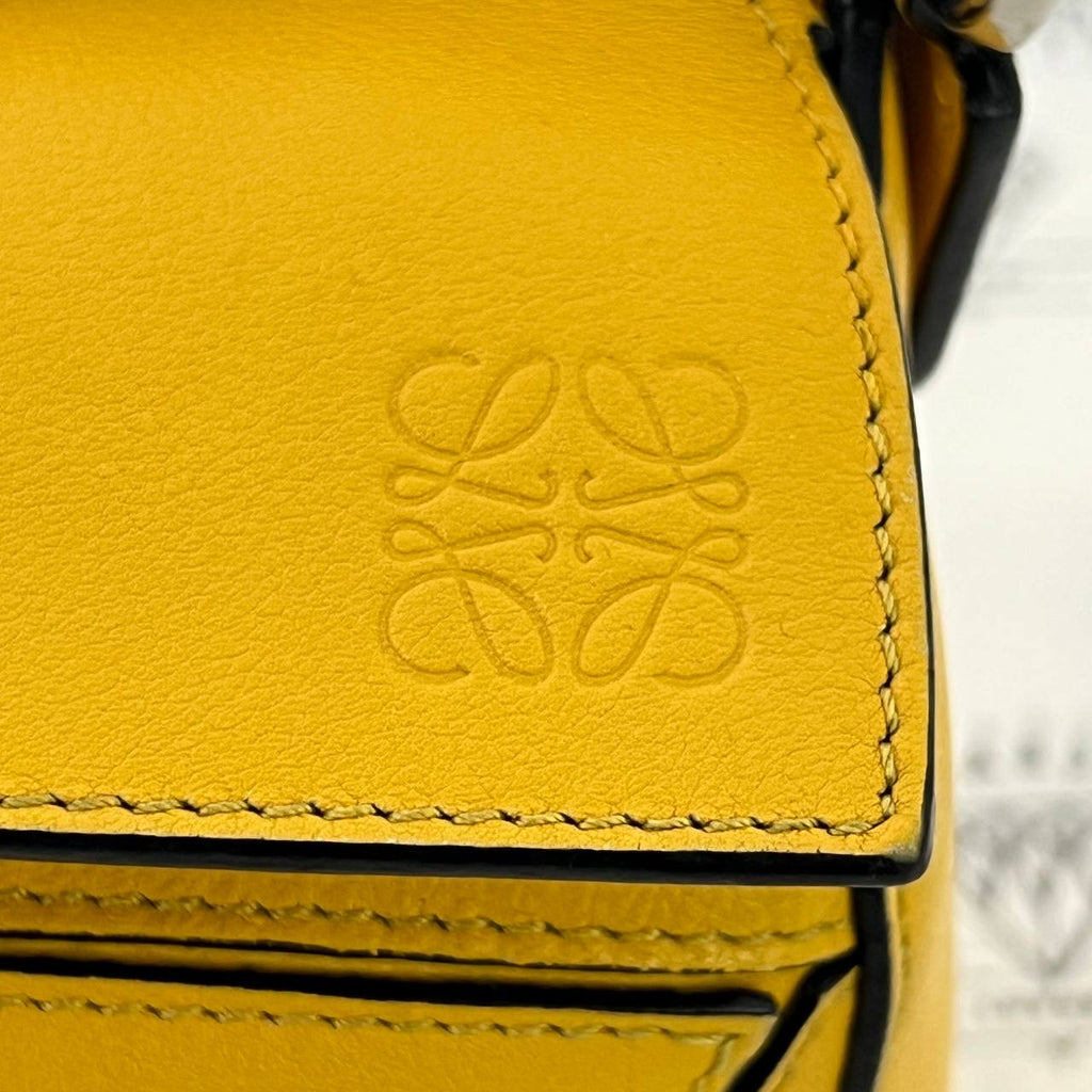 [PRE LOVED] Loewe Small Puzzle in Yellow Grained Calfskin Leather SHW