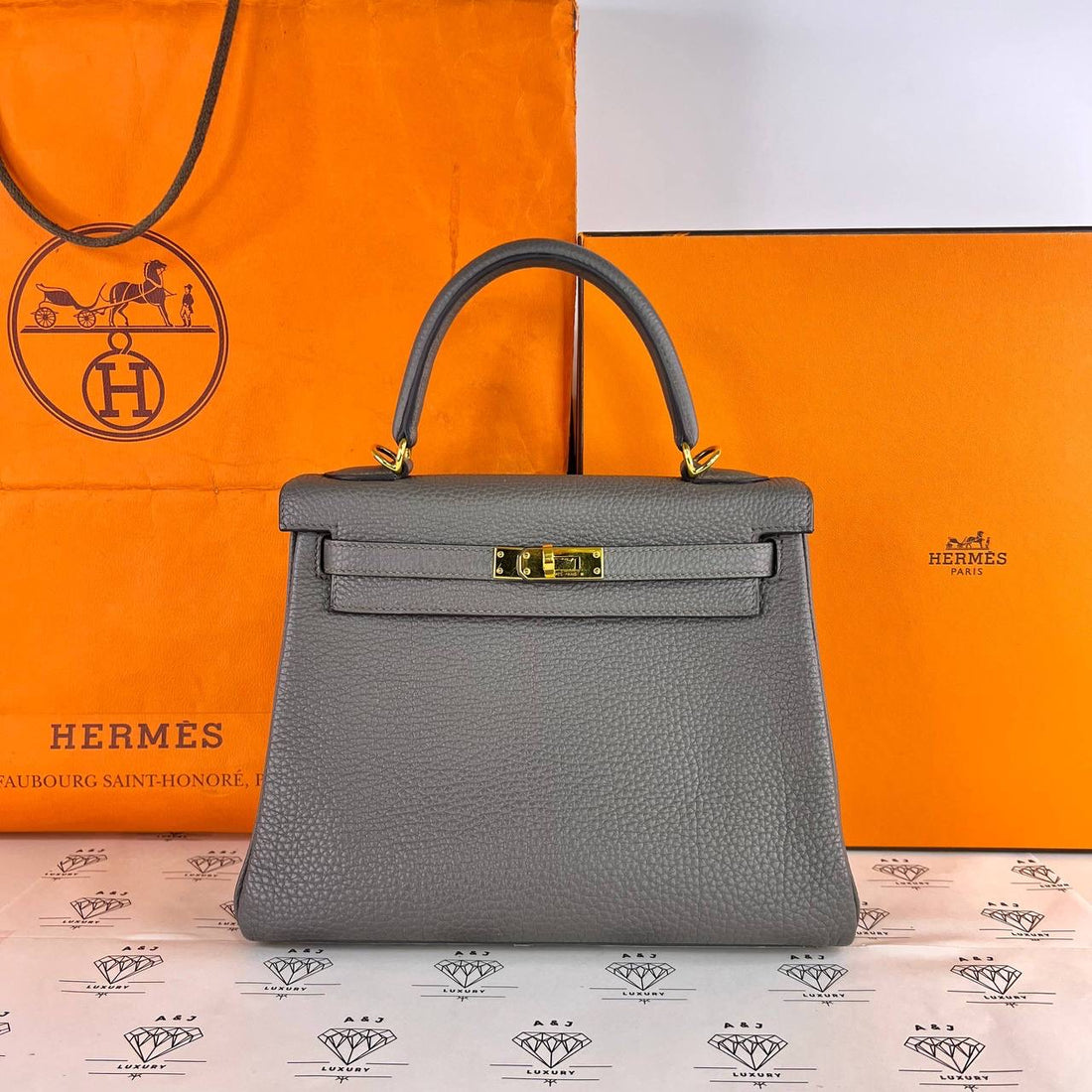 [PRE LOVED] Hermes Kelly 25 Retourne in Etain Clemence Leather GHW (Stamp Y - 2020)