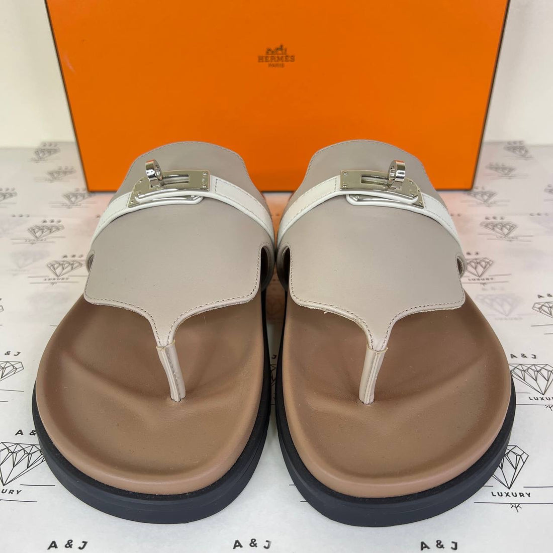 [BRAND NEW] Hermes Empire Sandals in Beige Mastic/Beige Glaise Size 37