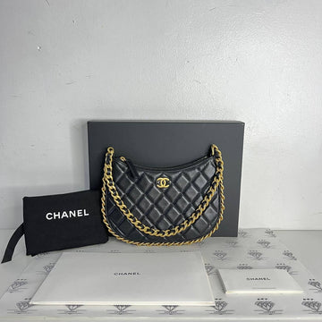 [PRE LOVED] Chanel Chain Around Hobo Bag in Black Lambskin Leather Aged Gold HW (microchipped)