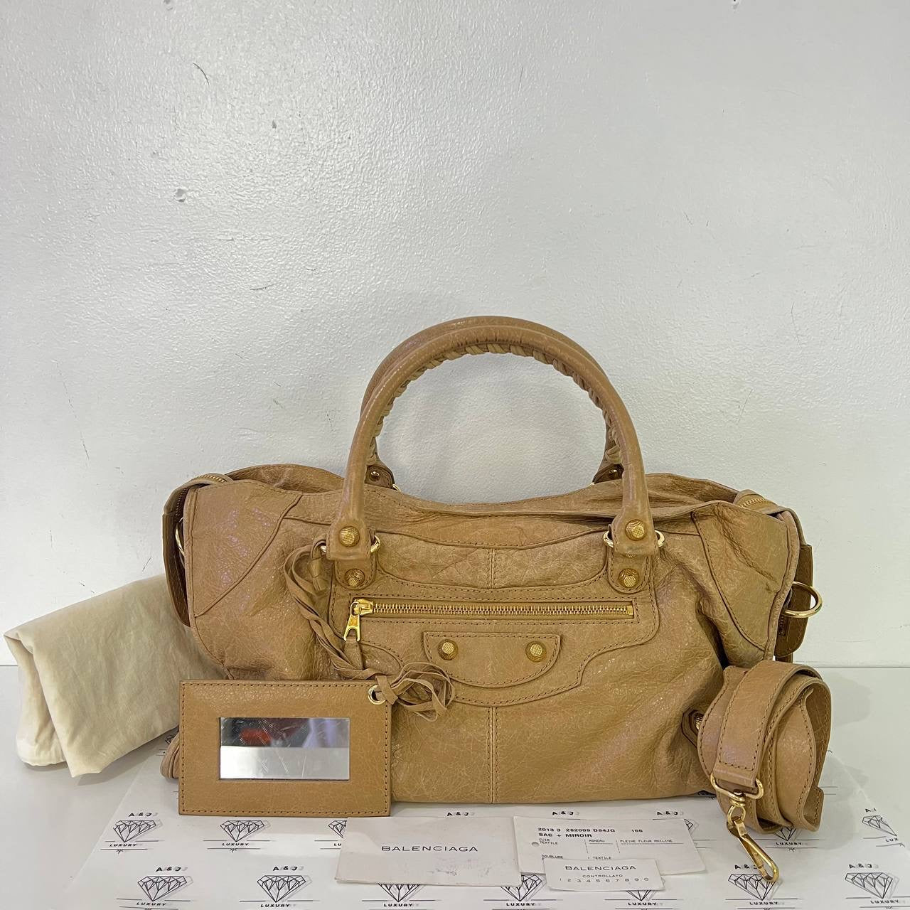 [PRE LOVED] Balenciaga Classic City in Beige GHW