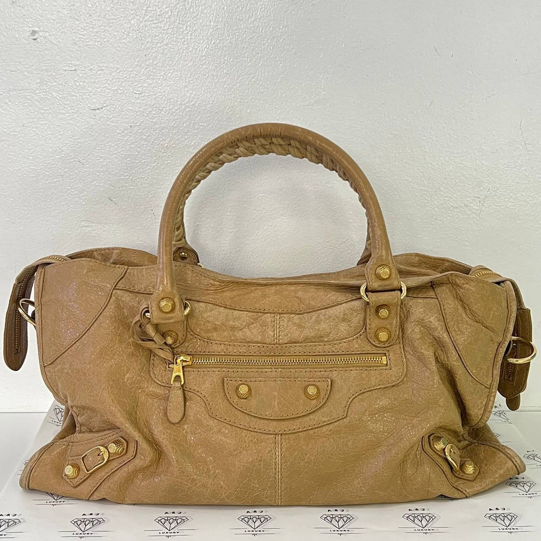 [PRE LOVED] Balenciaga Classic City in Beige GHW