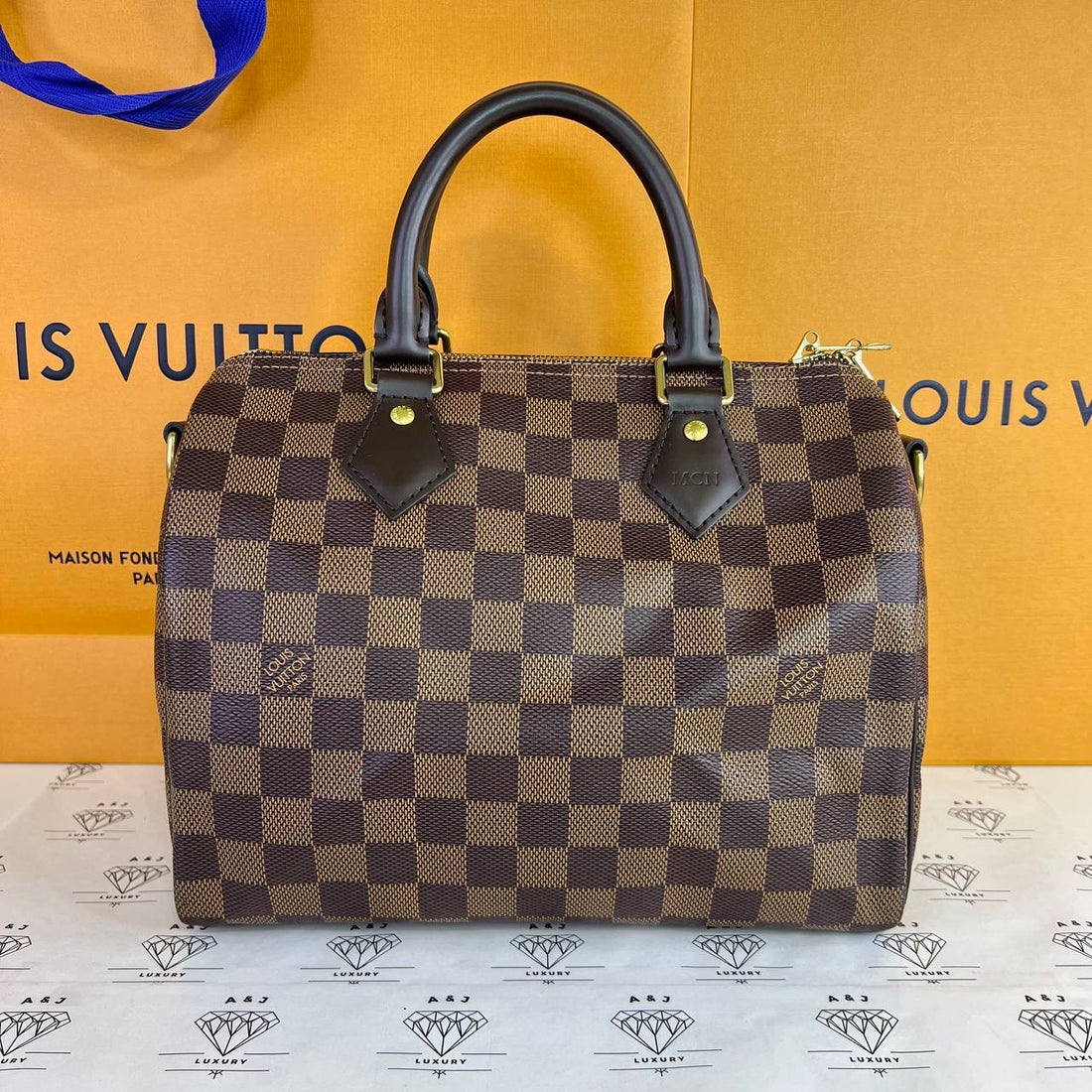 [PRE LOVED] Louis Vuitton Speedy Bandouliere 25 in Damier Ebene Canvass with MCN initials (microchipped)