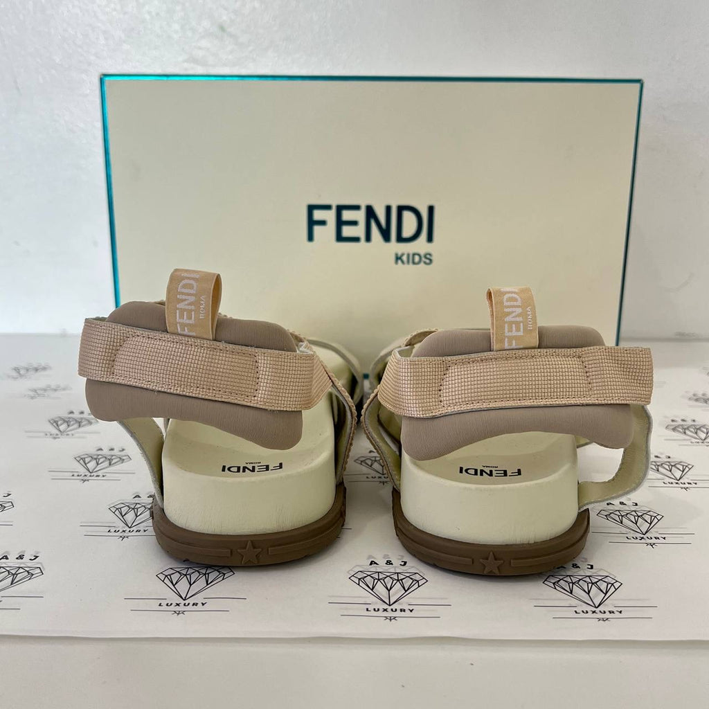 [PRE LOVED] Fendi Kids Sandals Logo Embossed in Size 35