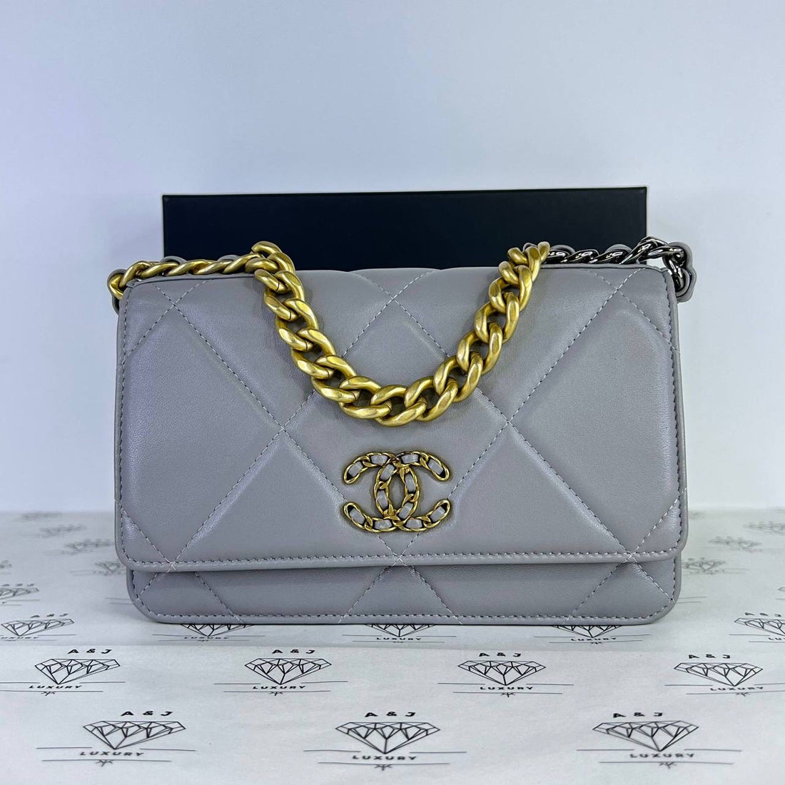 [PRE LOVED] Chanel C19 Wallet on Chain in Gray Lambskin Leather GHW (microchipped)