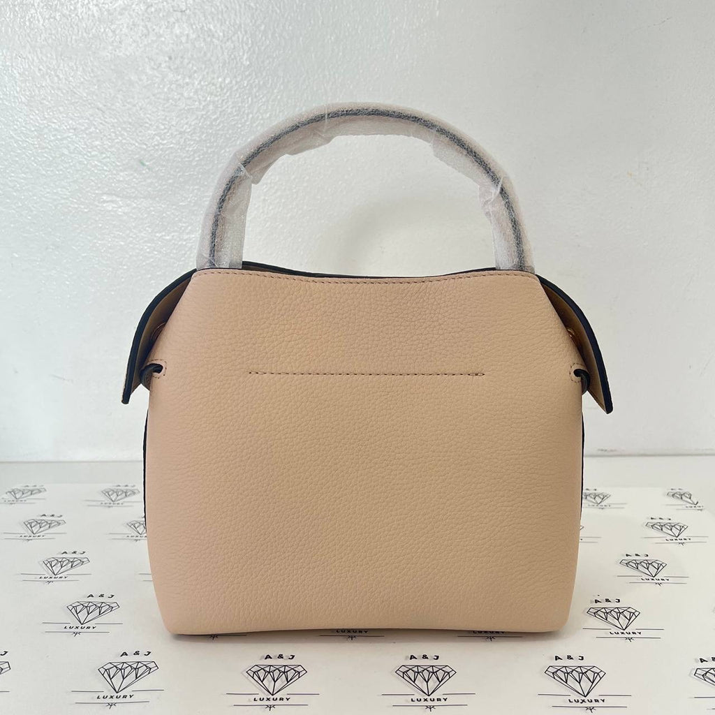 [PRE LOVED] Fleuron Mini Swann in Sable