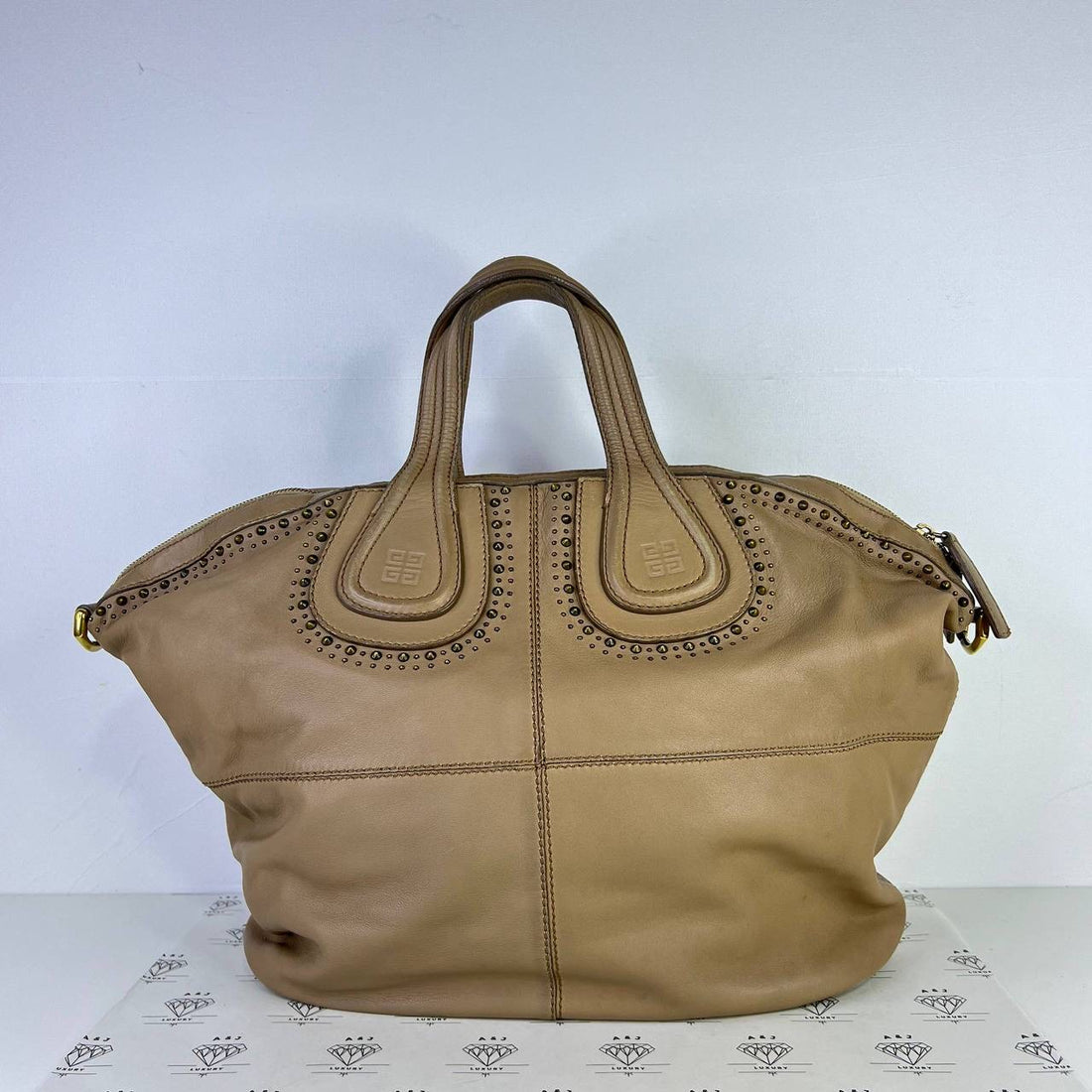 [PRE LOVED] Givenchy Medium Nightingale with Studs in Beige GHW